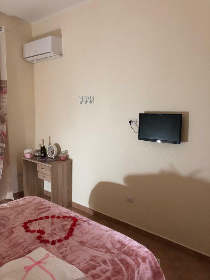 85кв.м. 3 спалень, 3 окремих ванних Квартира в Casagiove Казерта Екстер'єр фото